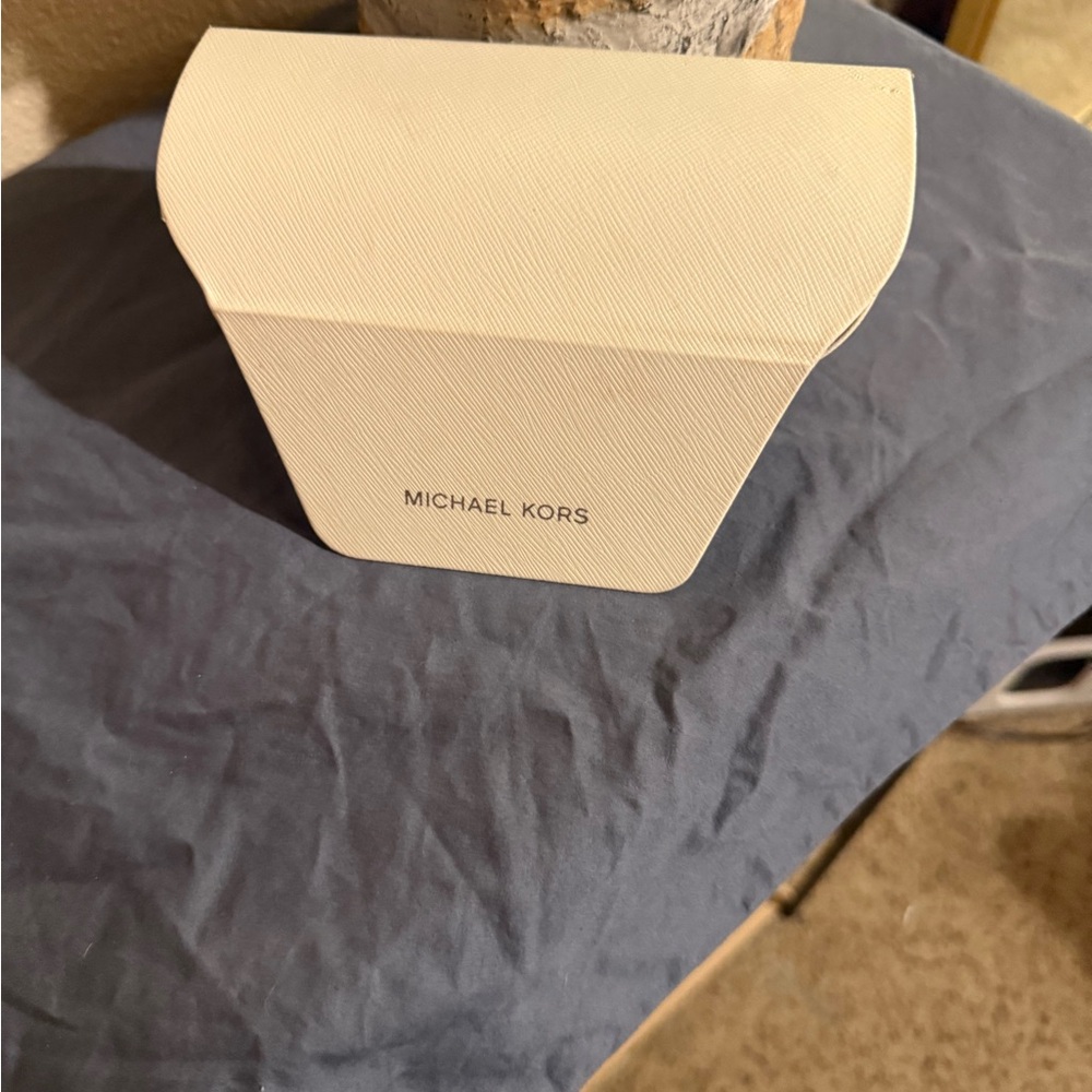 Michael Kors Ivory Gift Box